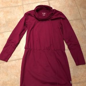Mountain Hardwear Butterlicious Tunic. Size M